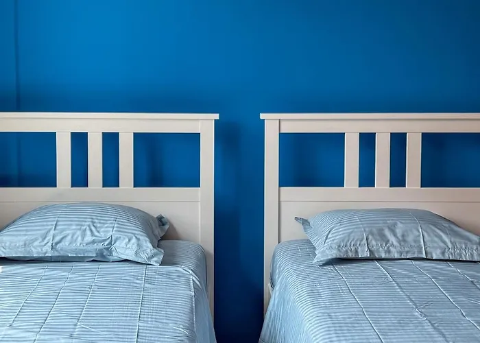 Zima Cove Calm Coastal Oasis