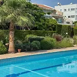 Zima Cove Calm Coastal Oasis Apartament *