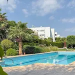 Zima Cove Calm Coastal Oasis Apartament *