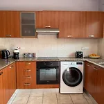 Zima Cove Calm Coastal Oasis Apartament