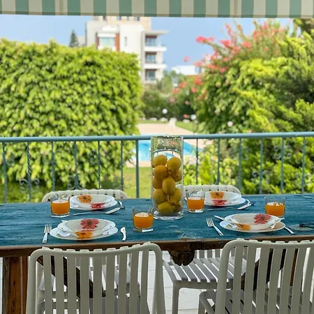 Апартаменты Zima Cove Calm Coastal Oasis Лимасол
