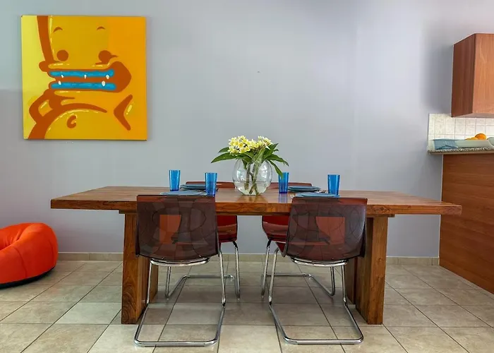 Zima Cove Calm Coastal Oasis Διαμέρισμα