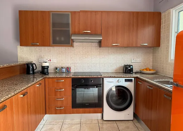 Zima Cove Calm Coastal Oasis 公寓